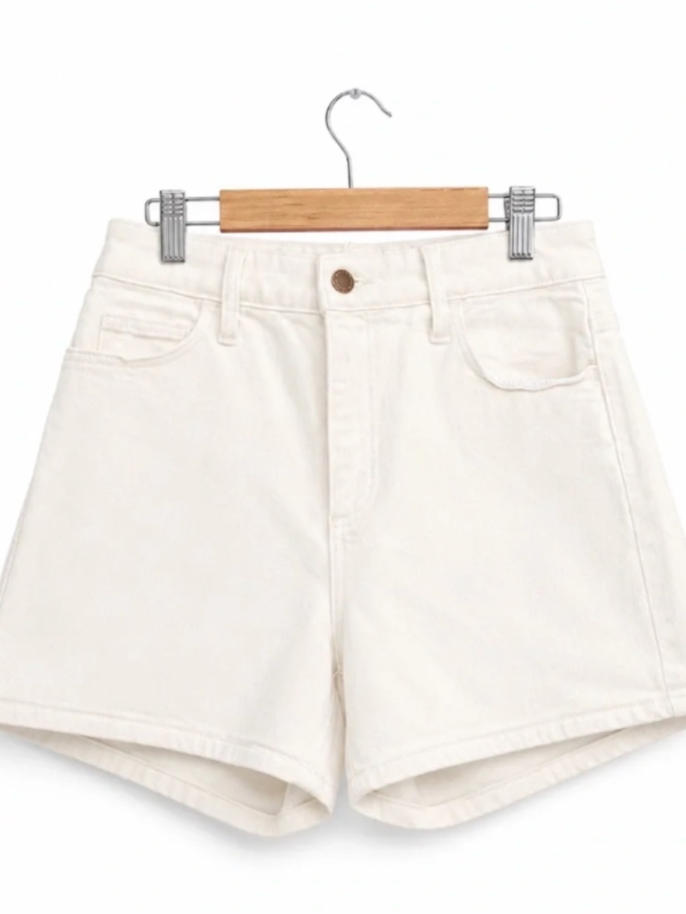 Universal Threads Ecru Shorts